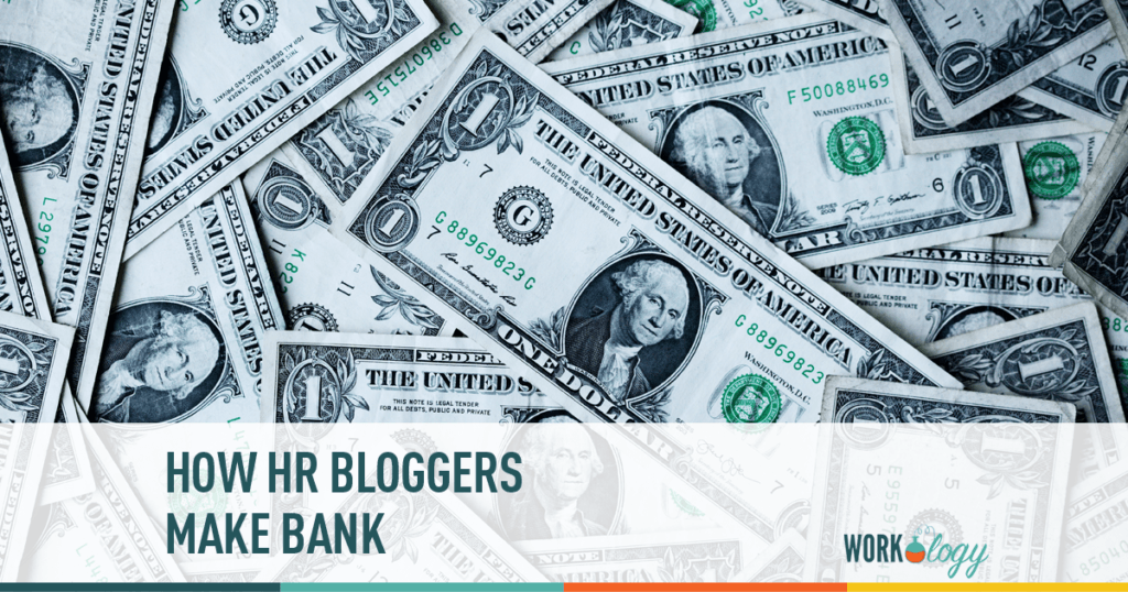 Tips of the web for making blogging bank